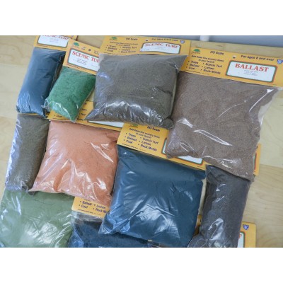 IHC, Scenic Turf SeeNiks SPECIAL BULK BUY 8 ASSORTED BAGS IN PACK, HO Scale